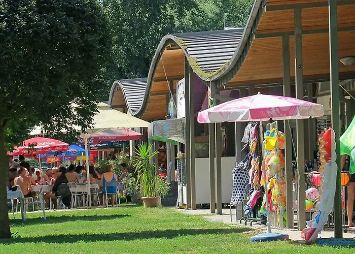 בית אירוח Joe *